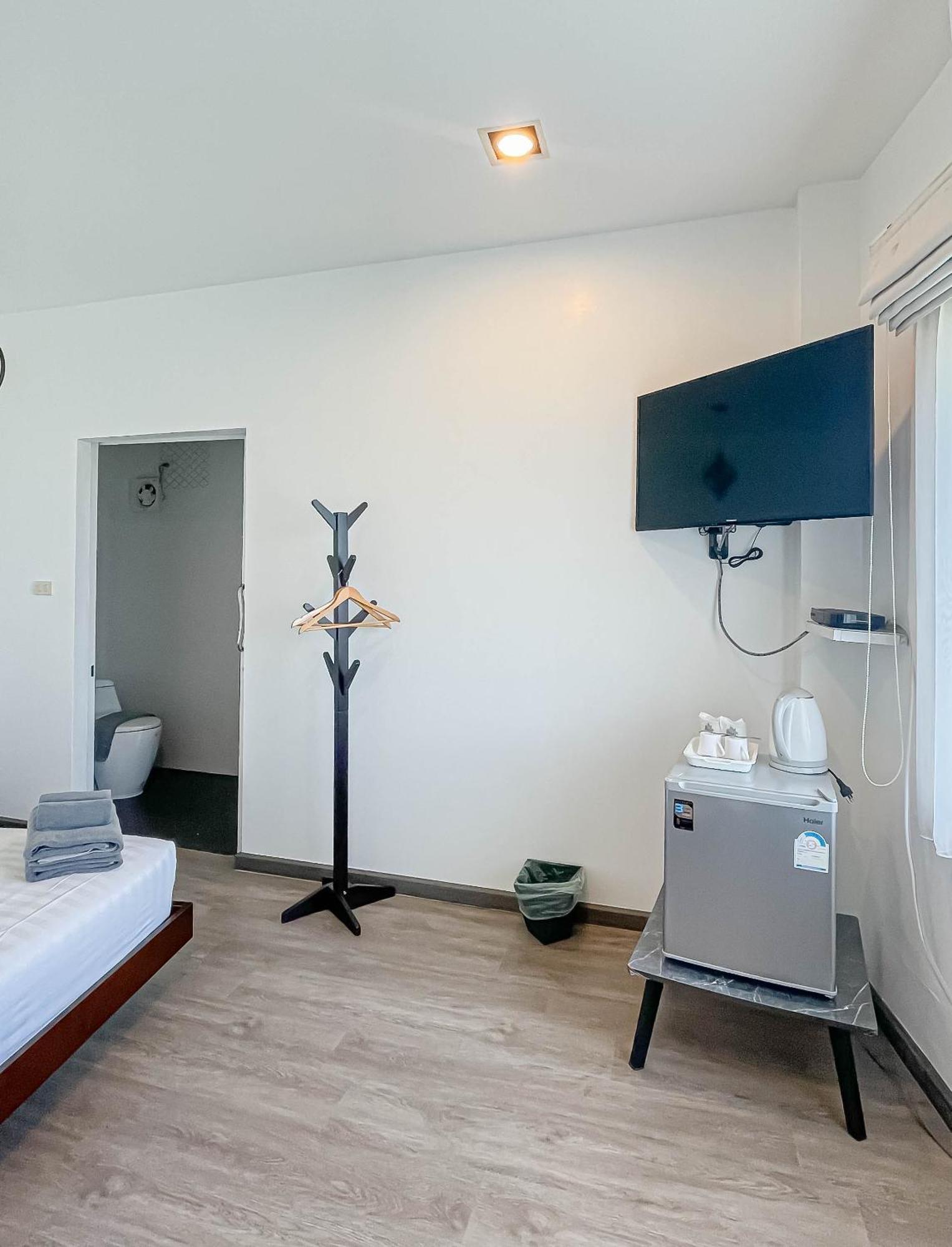 Ban Nong Sua  Rublom Chomview Pranburiアパートホテル 部屋 写真